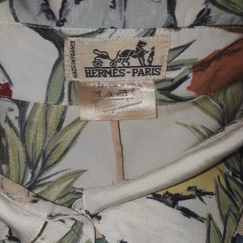 RARE Hermes "Chantilly" magnificent silk logo print blouse - Picture 4 of 12